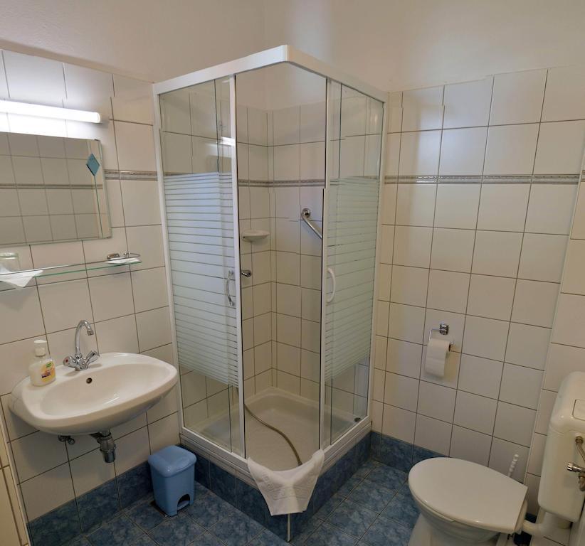 Corvin Hotel Győr Buitenkant foto